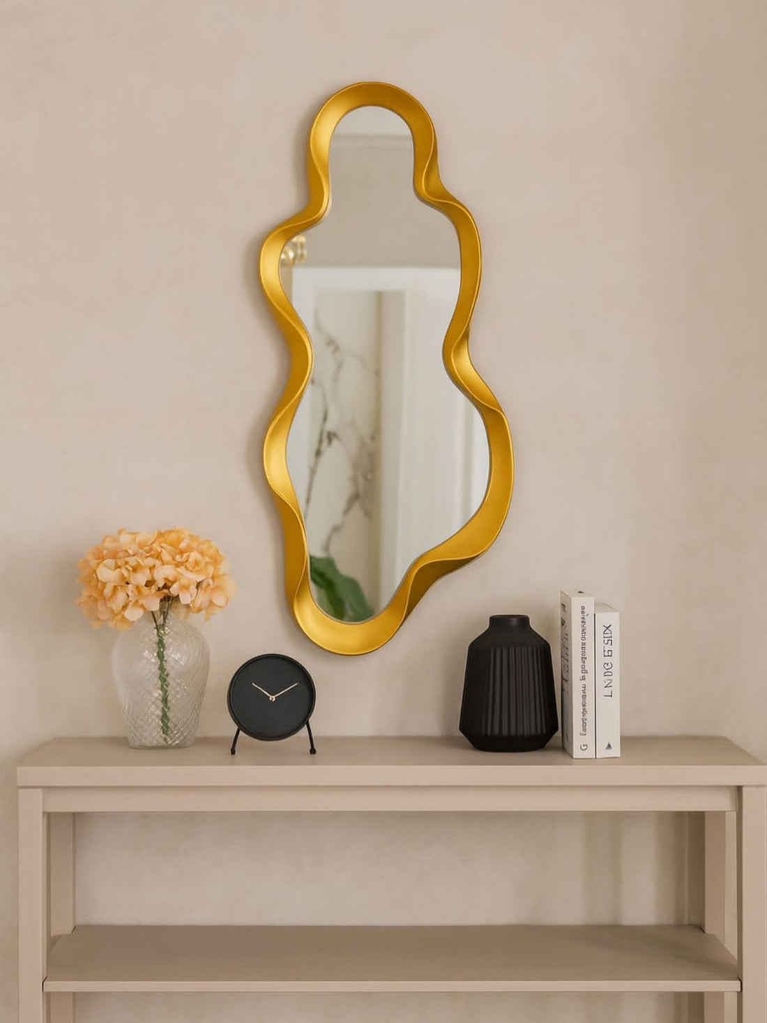 Wall mirror