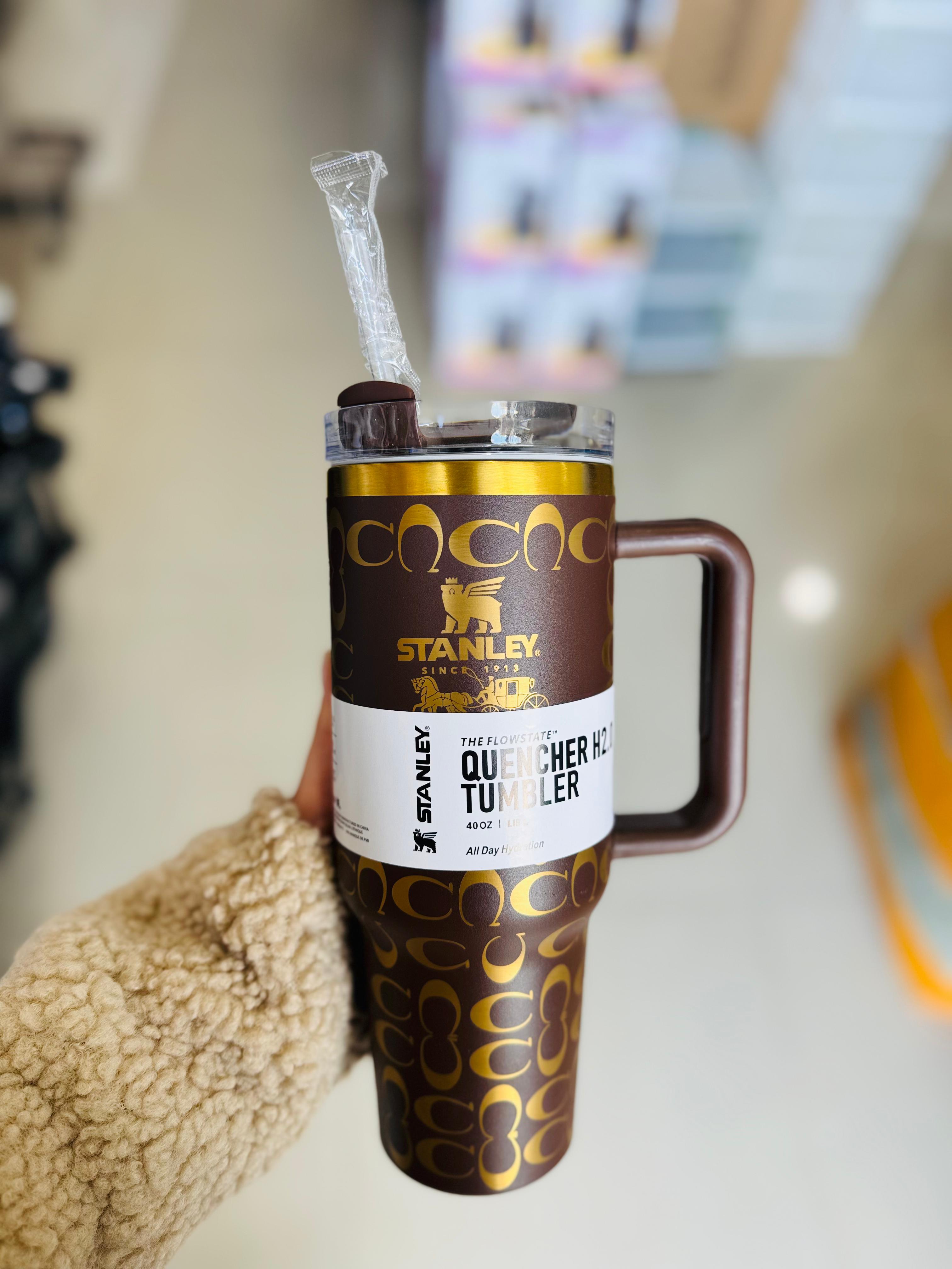 STANLEY QUENCHER 40 oz