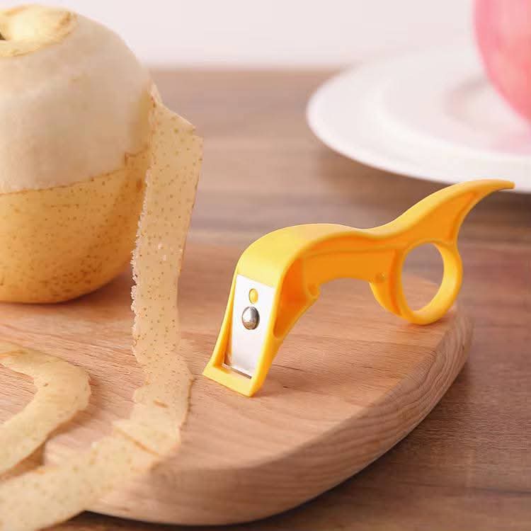 Fruit peeler