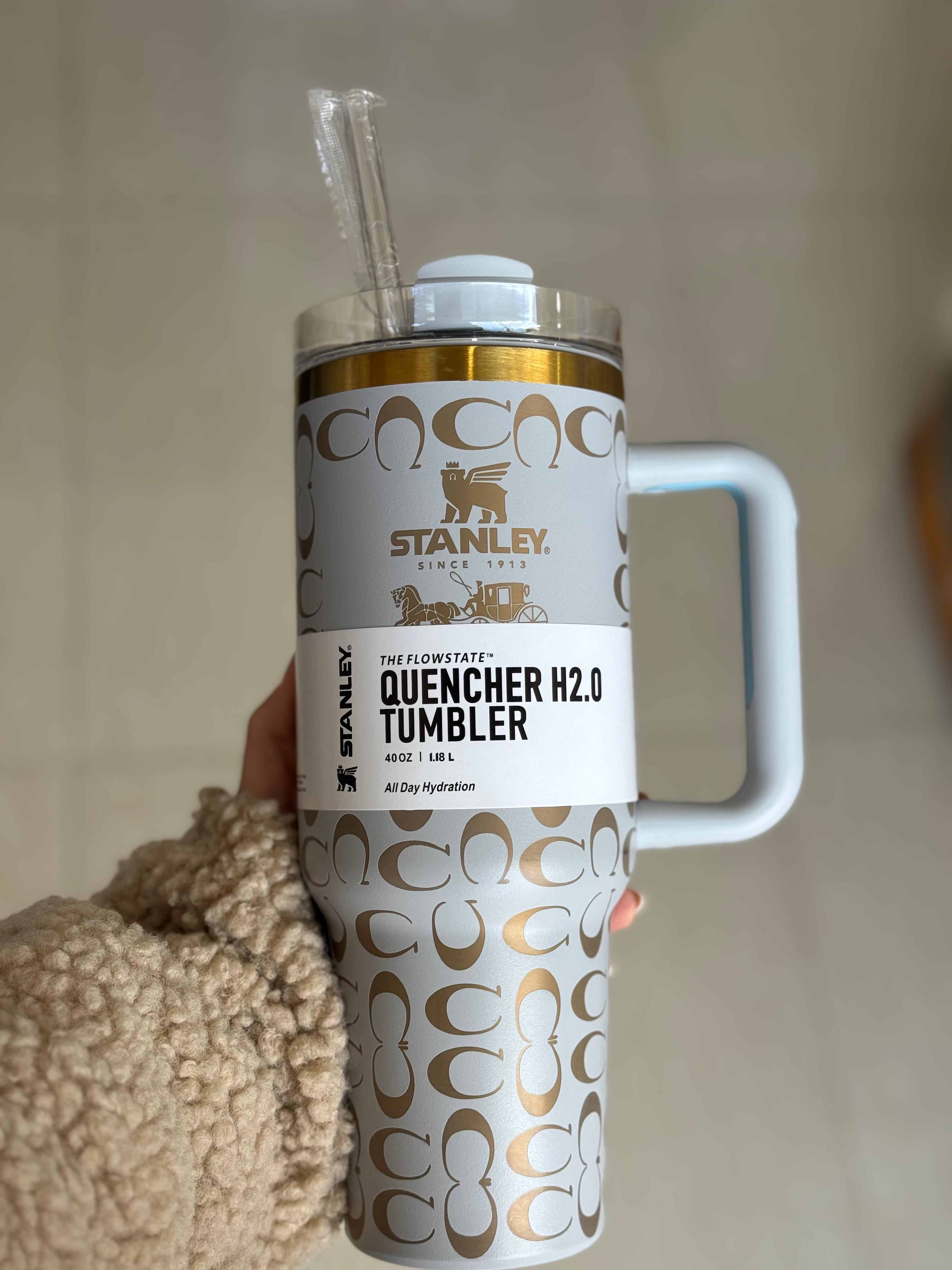 STANLEY QUENCHER 40 oz