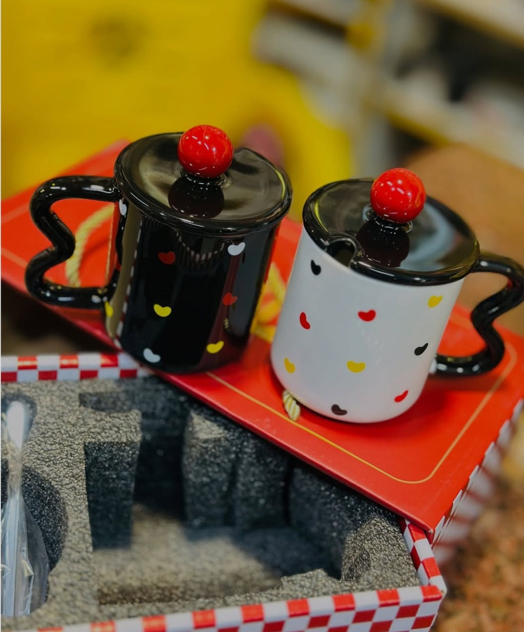 Set of 2 Mugs
