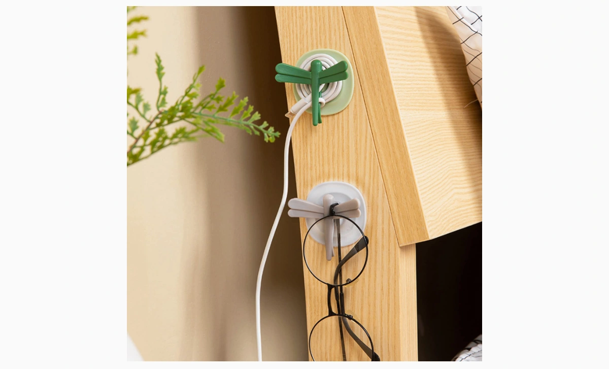 Multifunctional Hook Strong