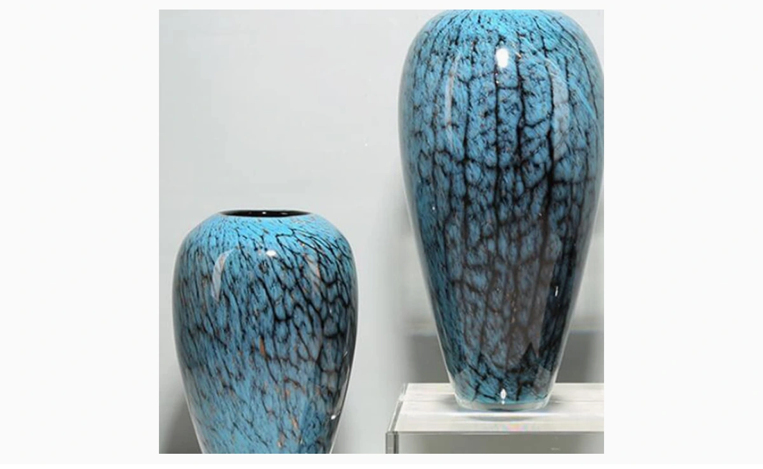 Glass vase