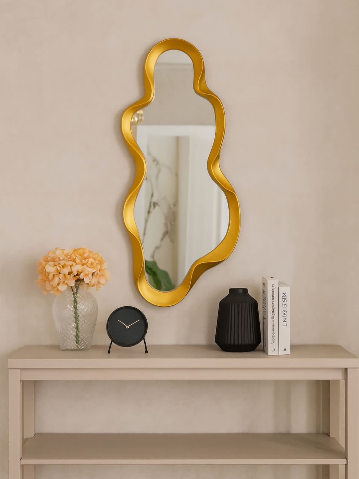 Wall mirror