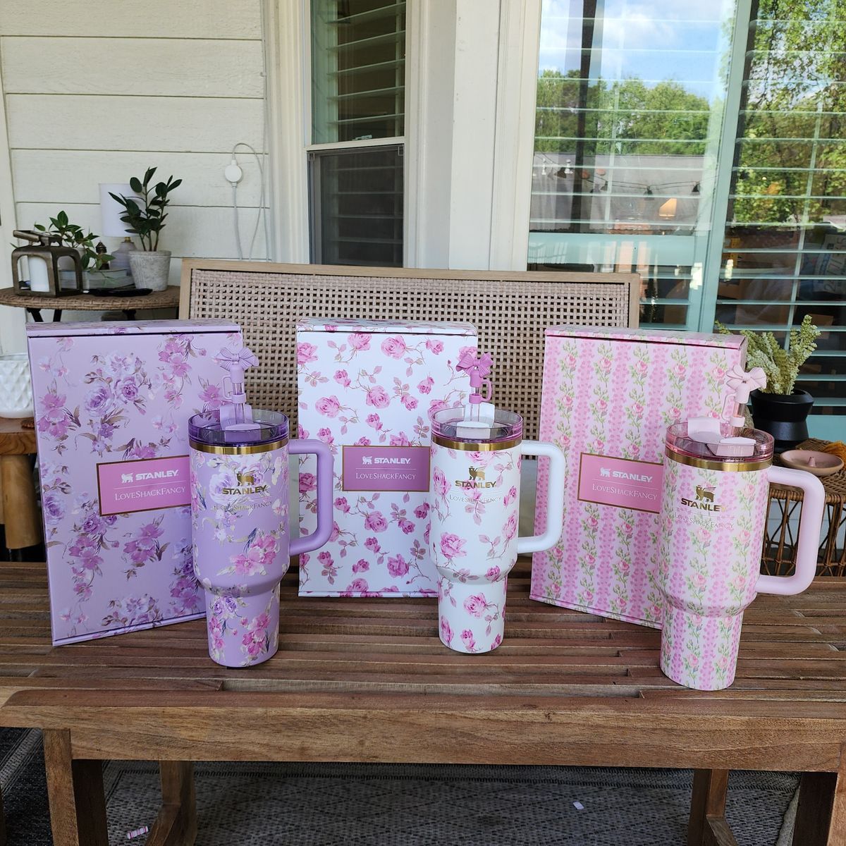 Stanley Love Shack Fancy H2.0 Flow State 40oz
