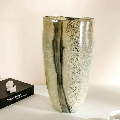 Glass vase