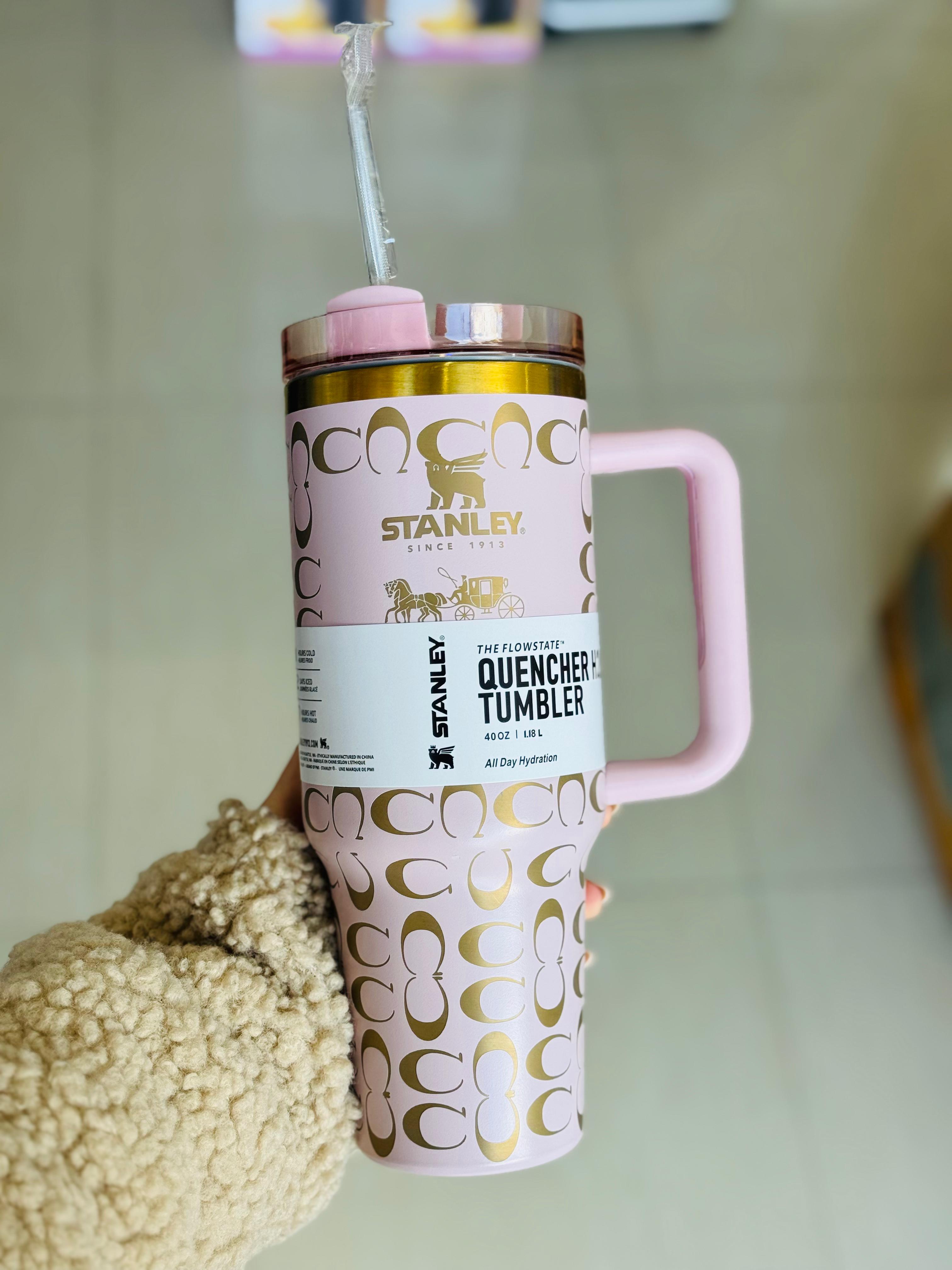 STANLEY QUENCHER 40 oz