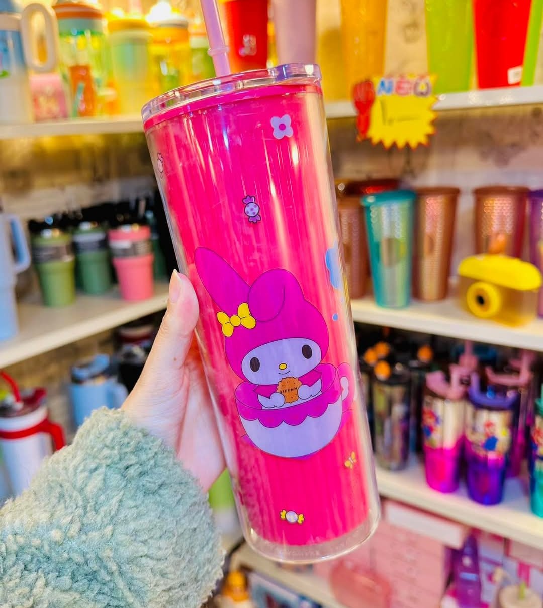 Plastic cup
