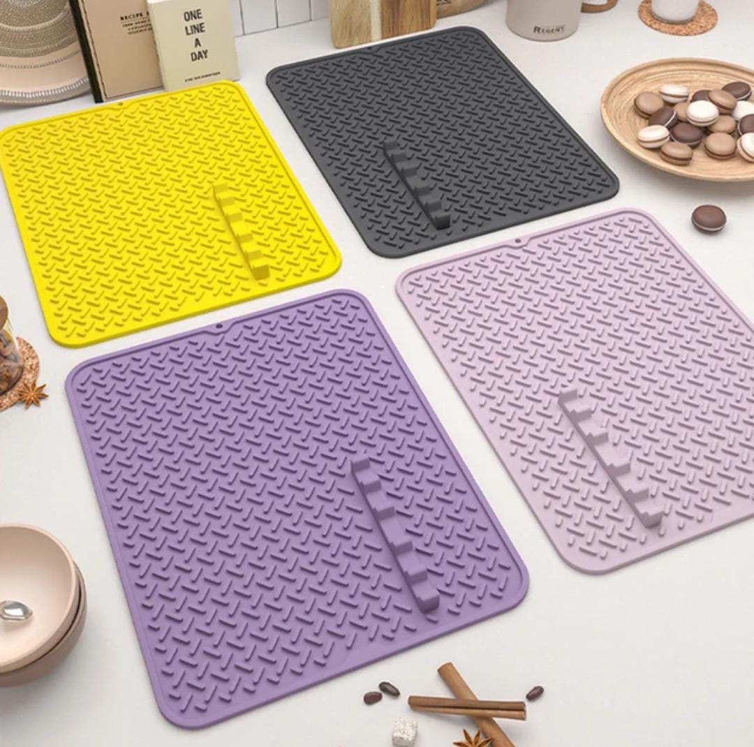 Silicone dish drying