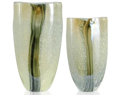 Glass vase