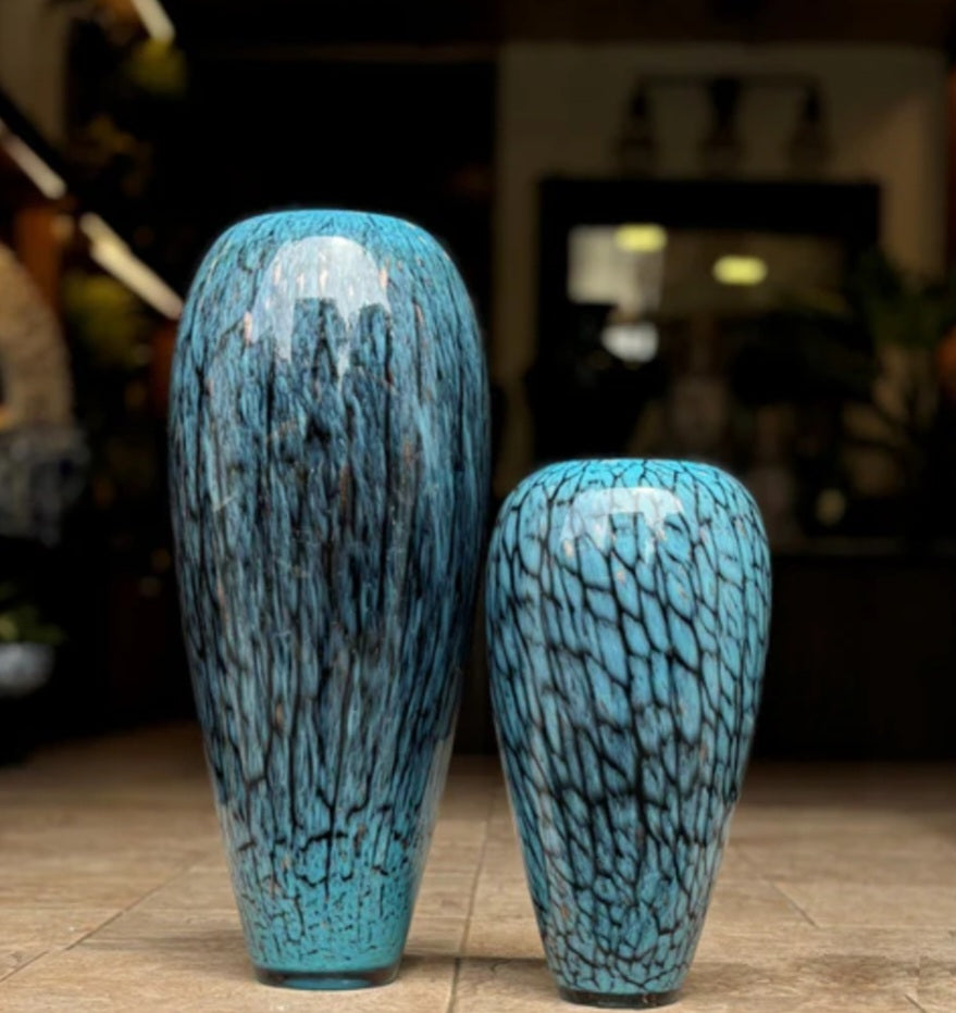 Glass vase